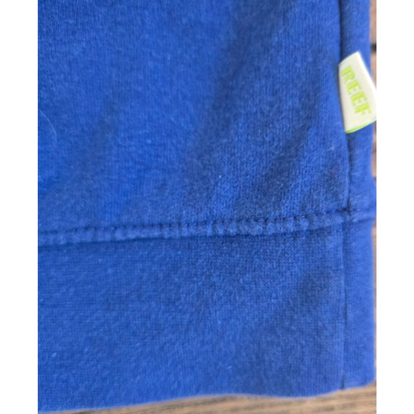 Reef Sweatshirt Medium Blue Crewneck Pullover Graphic Logo Surf Skate Streetwear - Picture 3 of 8